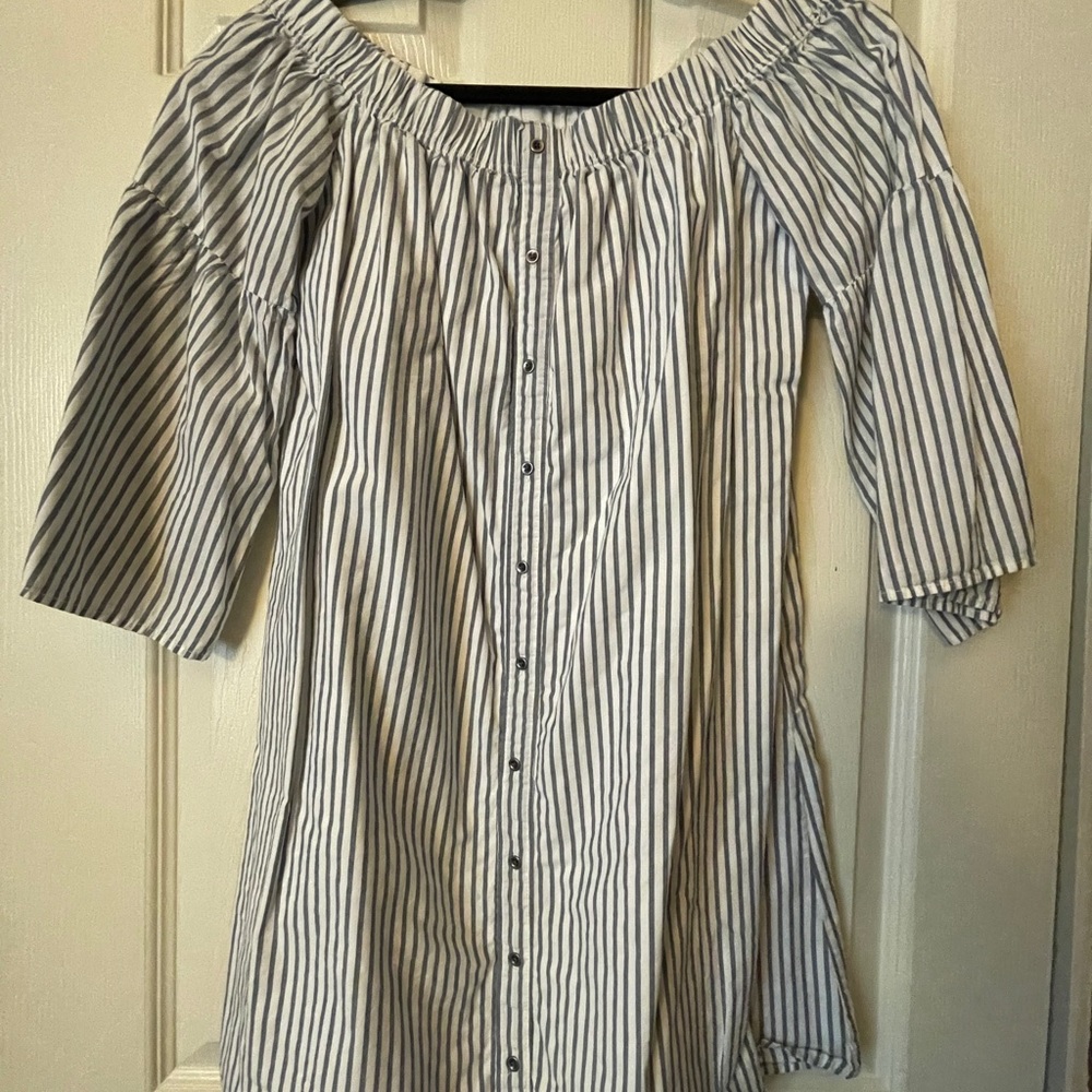 A&F Off the shoulder Dress